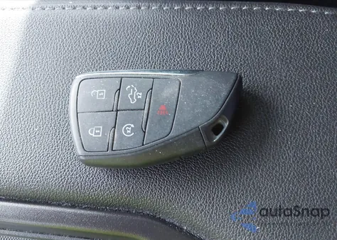 2024 Chevrolet Silverado 1500 2Wd Short Bed Custom z USA, uszkodzony, nr VIN 1GCPABEK2RZ233503